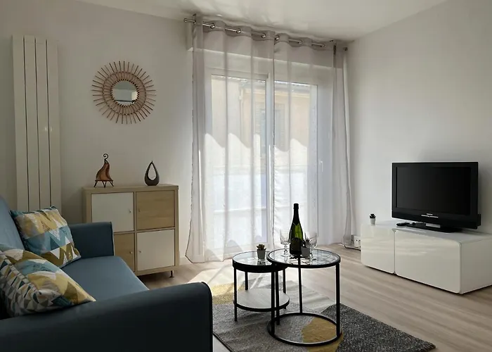 Appartamento T2 Centre Avec Parking Gratuit *